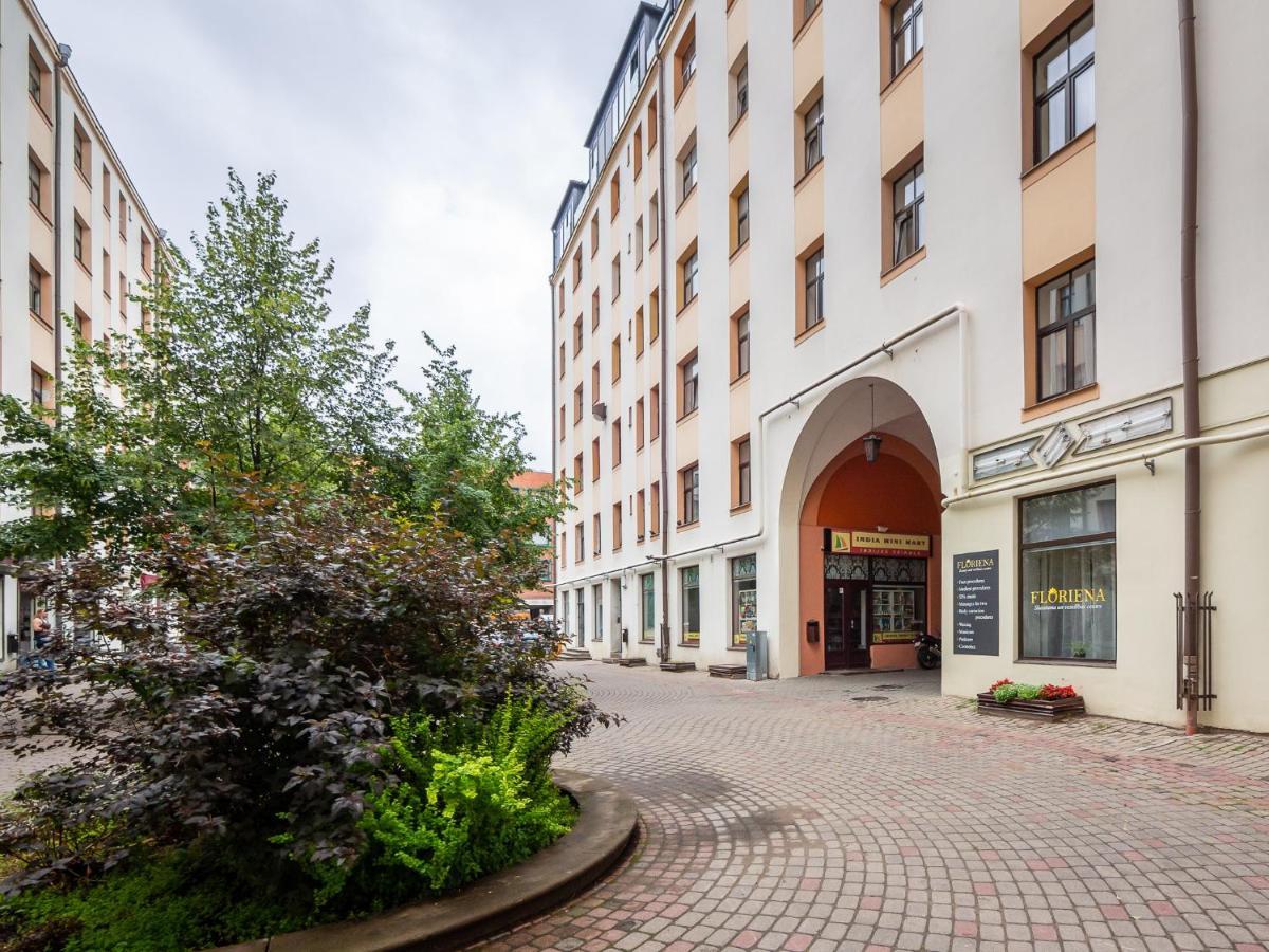 Marijas City Center Apartment ريغا المظهر الخارجي الصورة